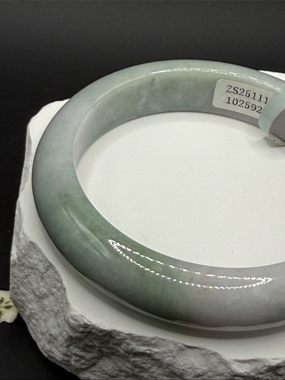 Spring Color Lavender Green Jade Bangle Bracelet - Picture 4 of 9